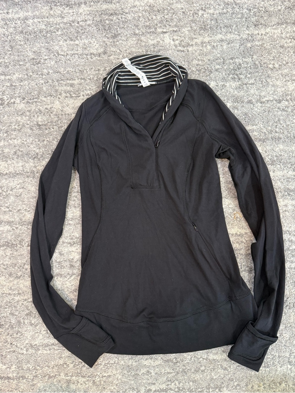 Lululemon long sleeve, size 4